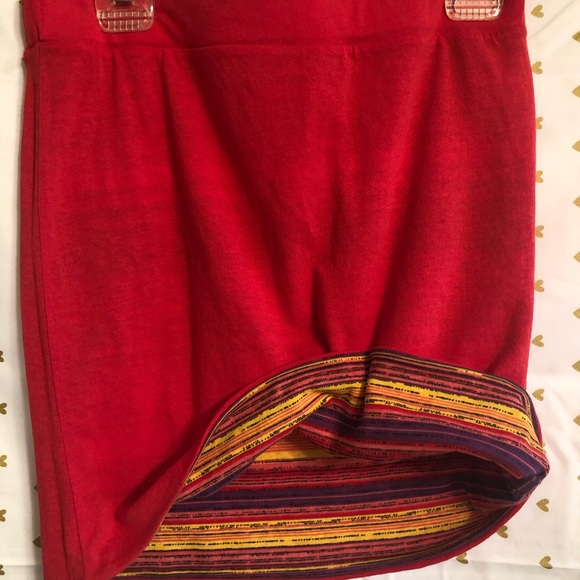 NWT Reversible mini skirt by Energie. Size Large. - Picture 5 of 5